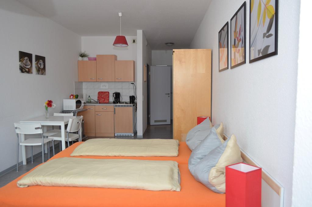 Ferienwohnung Zentrum/Hauptbahnhof Leipzig Exterior photo